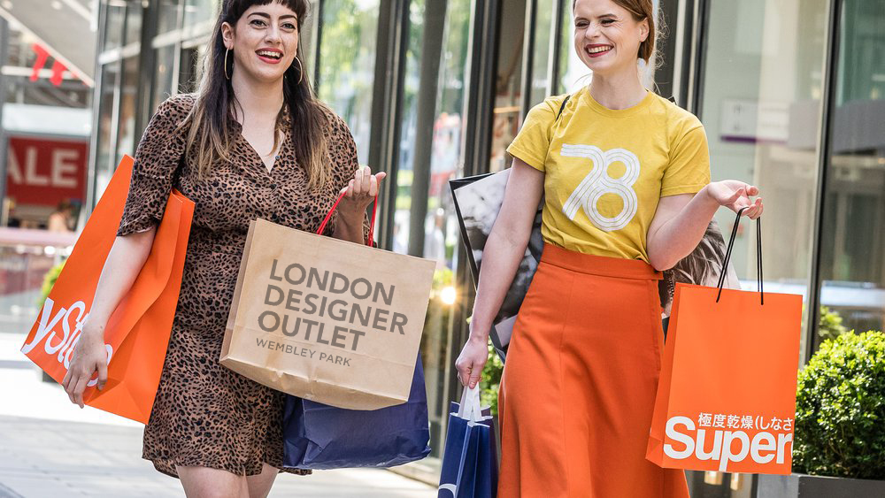 London_Designer_Outlet_Happy_Shop.ccad01a9.fill-1000x563